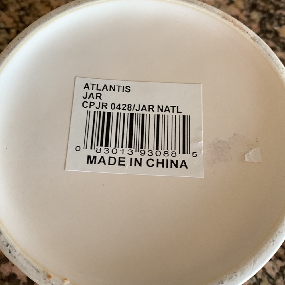Shell dish with lid - Picture 3 of 5